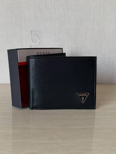 | Carteras negras | - | 3 |
