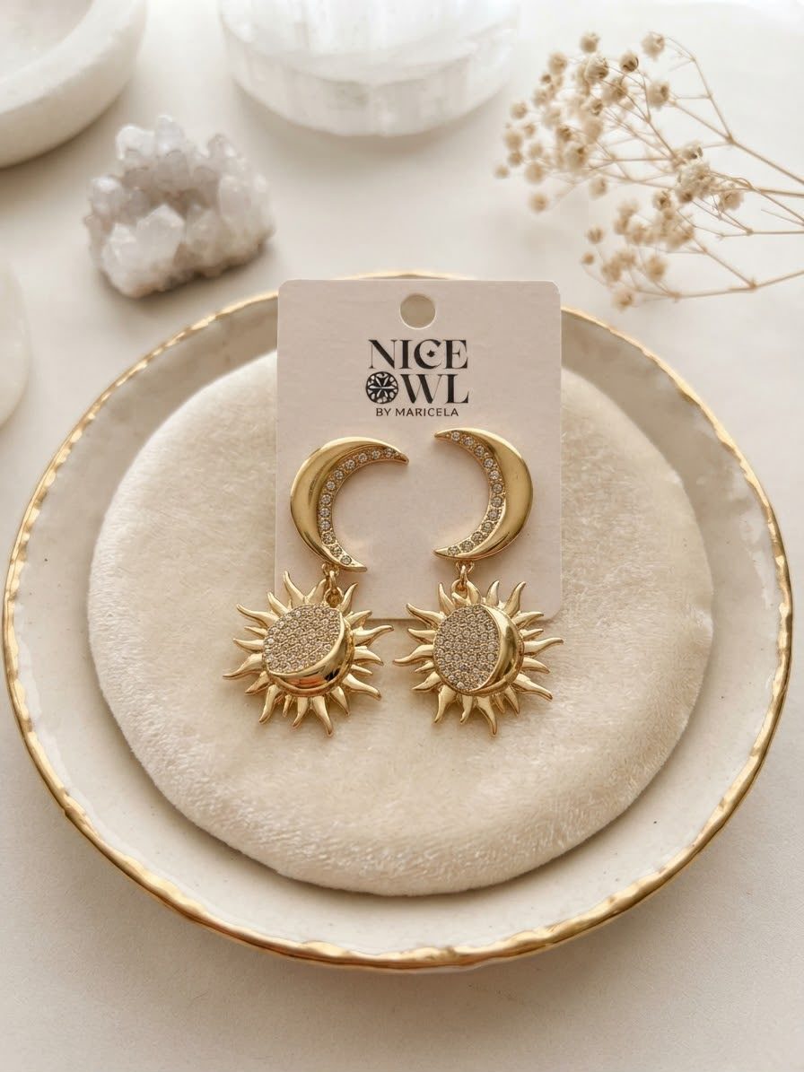 Aretes Grandes Sol y Luna Oro